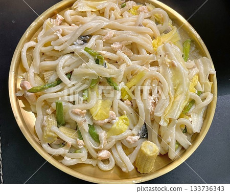 Stir-fried Udon Noodles 133736343