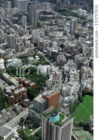 Tokyo cityscape: Streets around Azabu-Juban 133737631