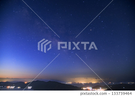 瀨戶內地區早春的星空:暮色中的銀河 瀨戶內地區早春的星空:暮色中的銀河 133739464