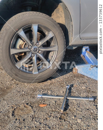 Image of tire replacement 133739612