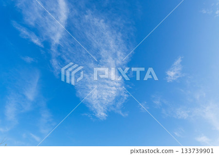 秋日的天空：平靜的藍天與白雲 23 133739901