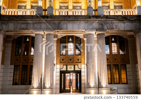 亮燈:三菱日聯信託銀行總行大樓(商業綜合體)及日本產業俱樂部大樓(有形文化財產) 亮燈:三菱日聯信託銀行總行大樓(商業綜合體)及日本產業俱樂部大樓(有形文化財產) 133740559