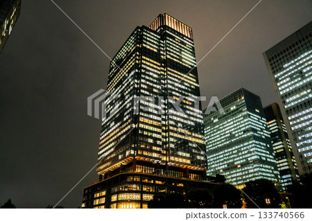 Night view of Shin-Marunouchi Building (commonly known as Shin-Marunouchi Building) from Tokyo Station Marunouchi Station Square, Marunouchi, Chiyoda Ward, Tokyo Night view of Shin-Marunouchi Building (commonly known as Shin-Marunouchi Building) from Tokyo Station Marunouchi Station Square, Marunouchi, Chiyoda Ward, Tokyo 133740566