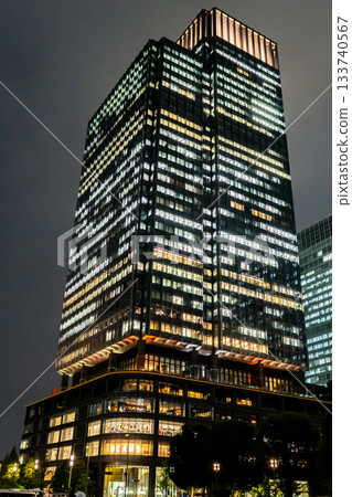 Night view of Shin-Marunouchi Building (commonly known as Shin-Marunouchi Building) from Tokyo Station Marunouchi Station Square, Marunouchi, Chiyoda Ward, Tokyo 133740567