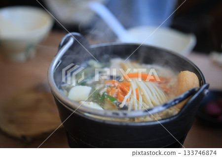 一壺 一壺 133746874