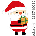 一幅可愛的聖誕老人手持禮物的插圖 一幅可愛的聖誕老人手持禮物的插圖 133749069