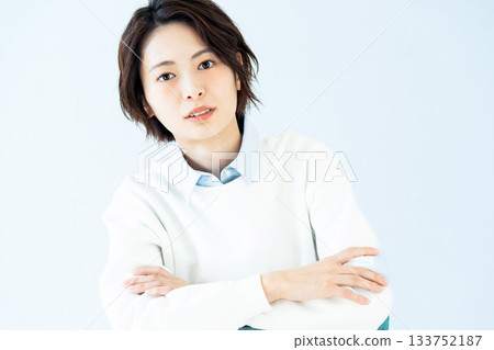 年輕的女士的肖像 133752187