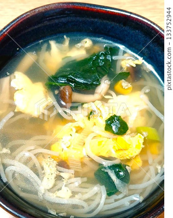 Healthy Shirataki Soup Healthy Shirataki Soup 133752944