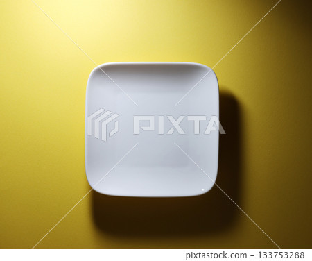 這道菜的圖片令人印象深刻。 133753288