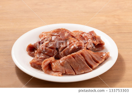 (American) Thick-Sliced Pork Tongue (American) Thick-Sliced Pork Tongue 133753303
