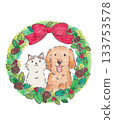 Illustration of a cat and dog peeking out from a Christmas wreath 133753578