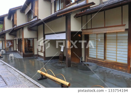 通往清水寺(京都會區)沿途的商店 通往清水寺(京都會區)沿途的商店 133754194