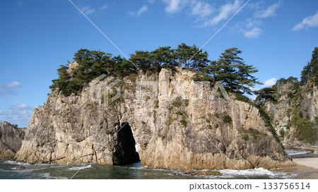 Megane Rock, blue sky and sea Megane Rock, blue sky and sea 133756514