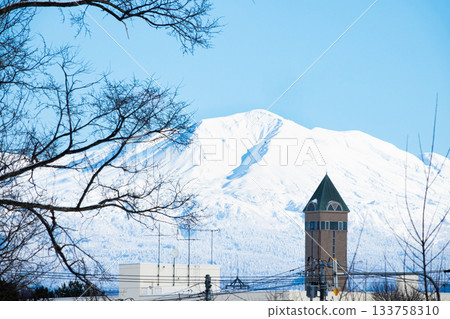 Winter scenery seen from behind Biei Station in Biei Town, Hokkaido Winter scenery seen from behind Biei Station in Biei Town, Hokkaido 133758310