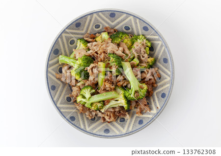 綠花椰菜豬肉炒菜 133762308