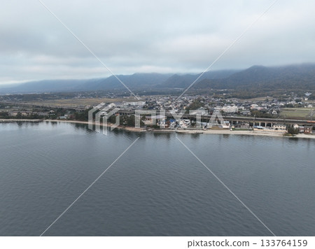 滋賀縣高島市清晨湖光山色 滋賀縣高島市清晨湖光山色 133764159