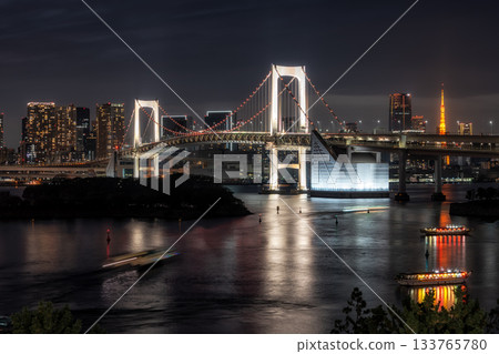 Rainbow Bridge in Tokyo at Night 133765780