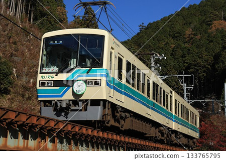 【叡山電鐵】800系(鞍馬線:鞍馬至貴船口) 【叡山電鐵】800系(鞍馬線:鞍馬至貴船口) 133765795