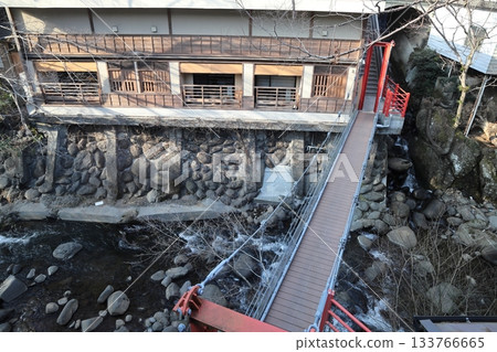 旅館設施上的吊橋 修善寺溫泉菊屋旅館 133766665