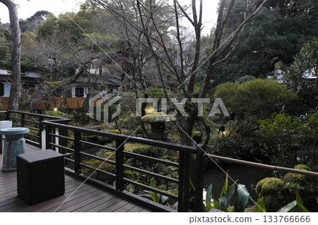 修善寺溫泉菊屋旅館的宏偉庭院 133766666