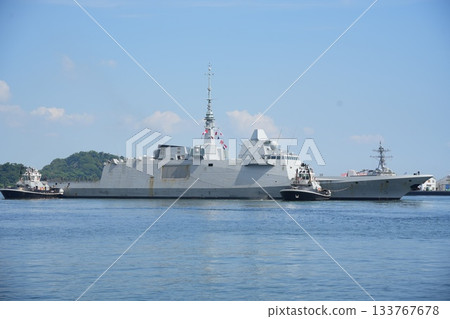 法國海軍阿基坦級飛彈驅逐艦D655「布列塔尼」號 法國海軍阿基坦級飛彈驅逐艦D655「布列塔尼」號 133767678