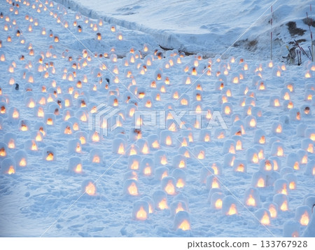 Snow huts at the Yokote Snow Festival in Yokote City, Akita Prefecture | Silver snow scenery and illuminations (tourist information) Snow huts at the Yokote Snow Festival in Yokote City, Akita Prefecture | Silver snow scenery and illuminations (tourist information) 133767928