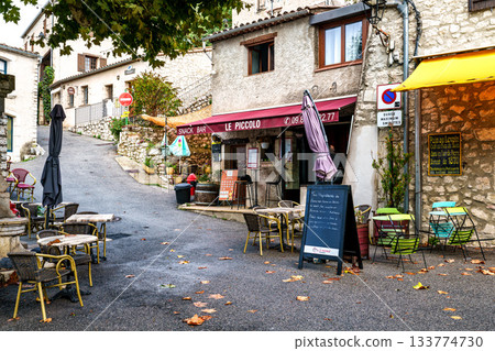 The narrow streets of the old village Trigance in France 133774730