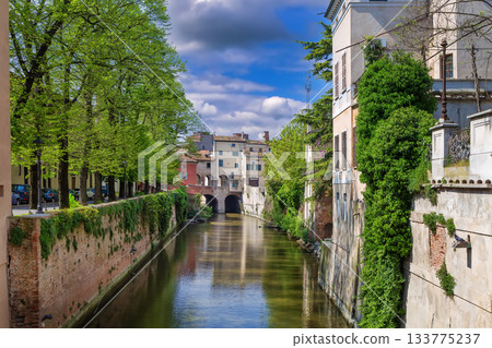 River Rio in Mantua, Italy 133775237