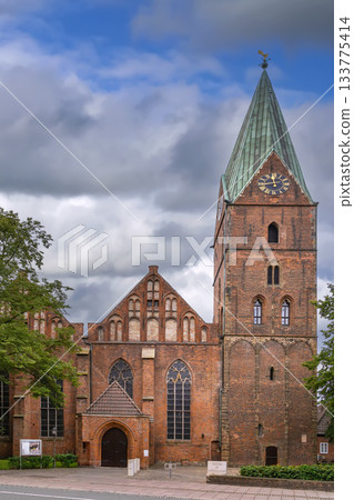 St. Martin's Church in Bremen, Germany 133775414