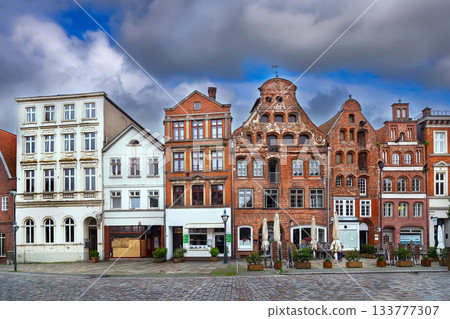 Am Sande Square in Luneburg, Germany Am Sande Square in Luneburg, Germany 133777307
