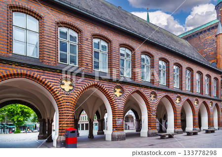 Long House with neo-Gothic arcade, lubeck, Germany 133778298