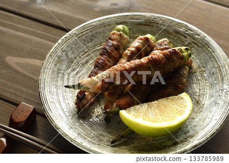 Okra meat roll 133785989