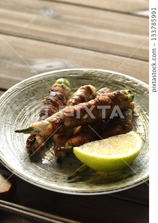 秋葵肉捲 133785991