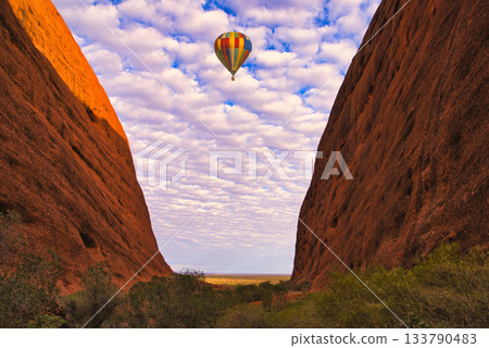 The magnificent V-shaped valley of Mount Olga: a spectacular view of the Valley of the Wind 133790483