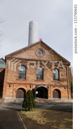 A building made of bricks 133790691