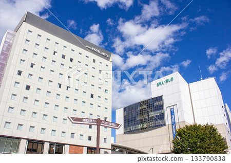 立川站南口的人群 133790838