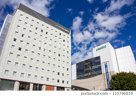 立川站南口的人群 133790839