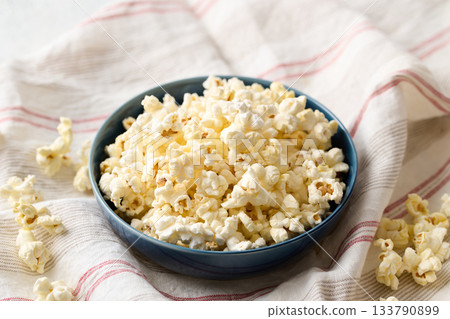 Popcorn served on a plate 133790899