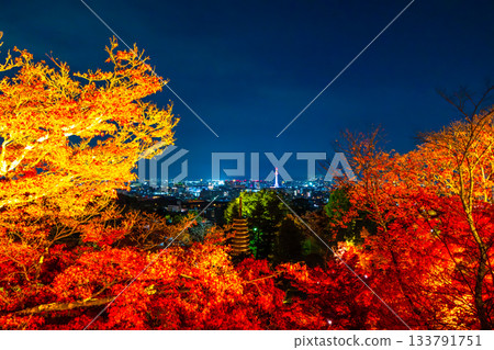 Autumn leaves illuminated at Kiyomizu-dera Temple and the streets of Kyoto Autumn leaves illuminated at Kiyomizu-dera Temple and the streets of Kyoto 133791751