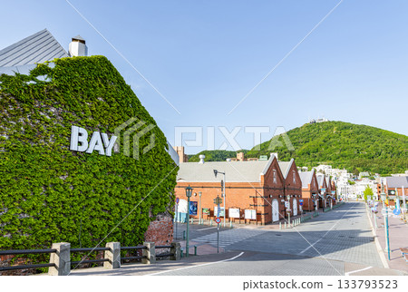 Popular tourist attractions in Hakodate, Hokkaido: Kanemori Red Brick Warehouse and Mount Hakodate Popular tourist attractions in Hakodate, Hokkaido: Kanemori Red Brick Warehouse and Mount Hakodate 133793523