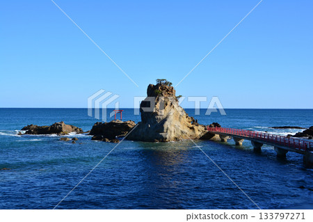 Bentenjima on a clear day at Namitate Beach in Iwaki City 133797271