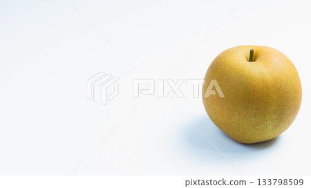 Fresh Japanese pears (white background) Fresh Japanese pears (white background) 133798509