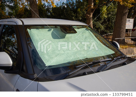 汽車遮陽 133799451