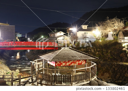 修善寺溫泉的發祥地、靜岡縣伊豆市特光之湯夜景 修善寺溫泉的發祥地、靜岡縣伊豆市特光之湯夜景 133802461