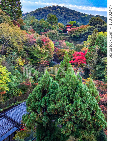 Koyasu Pagoda in Kiyomizu-dera, Kyoto Koyasu Pagoda in Kiyomizu-dera, Kyoto 133802477