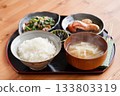 Japanese set menu 133803319