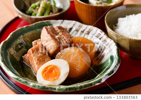 芝麻燉了蘿蔔 芝麻燉了蘿蔔 133803563