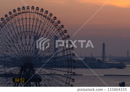 Kanagawa Prefecture: Dawn in the Yokohama Bay Area Kanagawa Prefecture: Dawn in the Yokohama Bay Area 133804335
