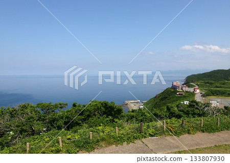 青森、外濱、龍飛崎燈塔的景色 青森、外濱、龍飛崎燈塔的景色 133807930