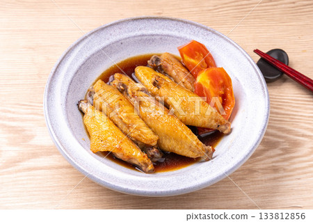 Deep-fried chicken wings marinated in noodle soup Deep-fried chicken wings marinated in noodle soup 133812856
